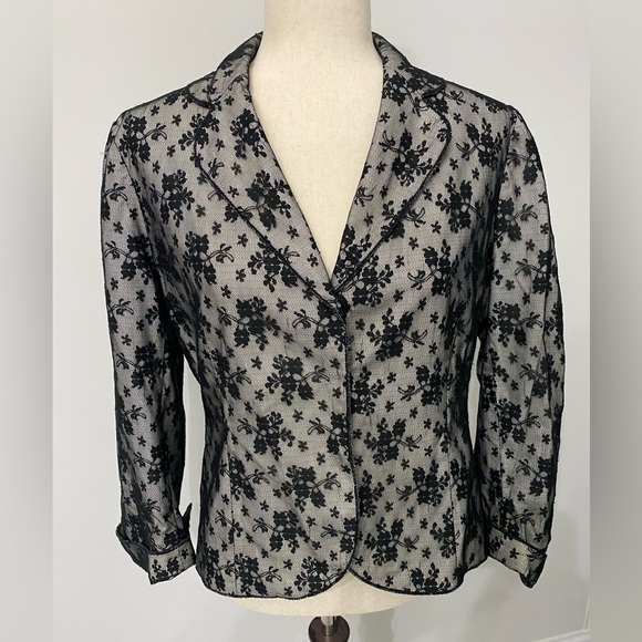Anne Klein Jackets & Blazers - AK Anne Klein Blazer/Jacket size 8